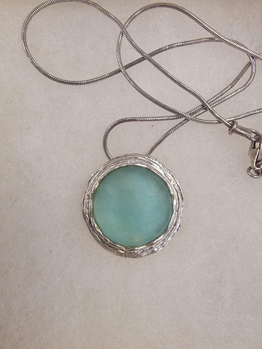 Vintage Luli Hamersztein Israel Roman Glass Pendant Necklace