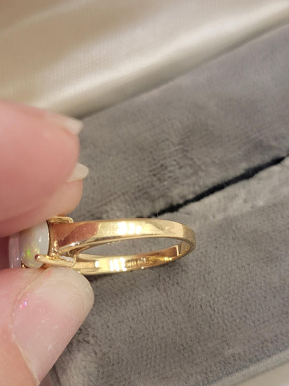 Vintage 14k Gold Opal and Diamond Three Stone Ring