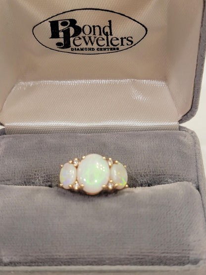 Vintage 14k Gold Opal and Diamond Three Stone Ring