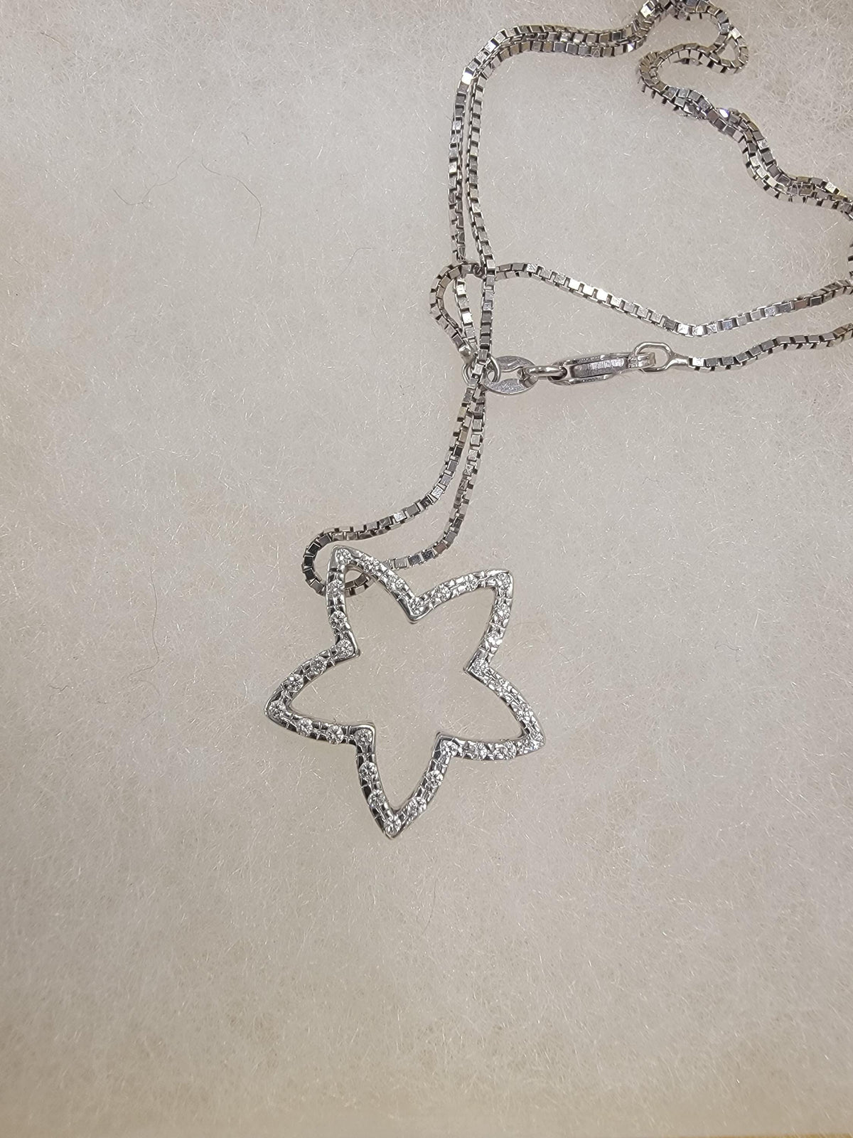 Vintage Costco 14k White Gold Diamond Star Pendant Necklace